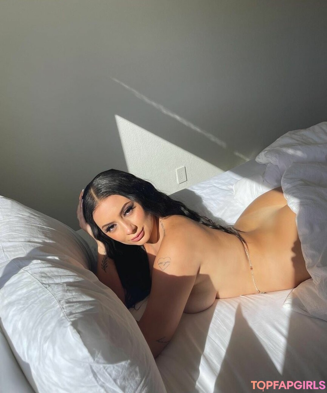 Vanillamace modèle chaud archive