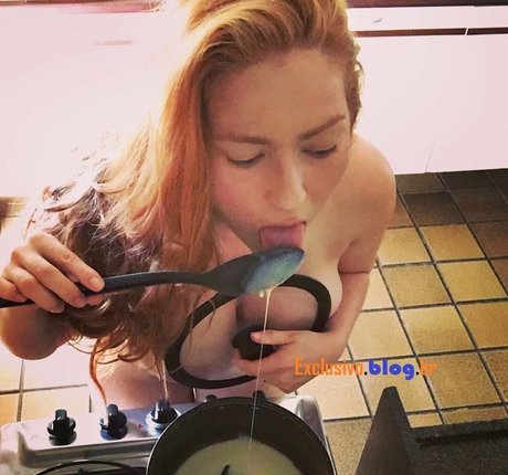 journaliste onlyfans nu meilleur image