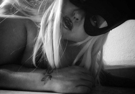 sakura odiosa modèle xxx archive