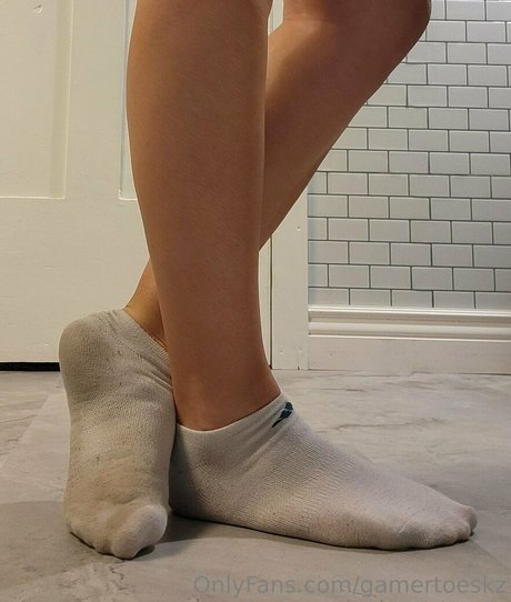 GamertoesKZ star érotique photos