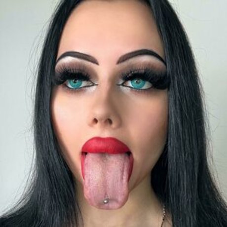 pipe éjaculation dans la bouche onlyfans parfaite haute qualité photo