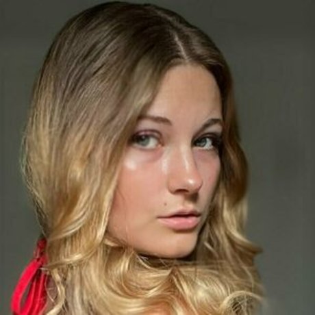 lilla raye modèle adulte photo