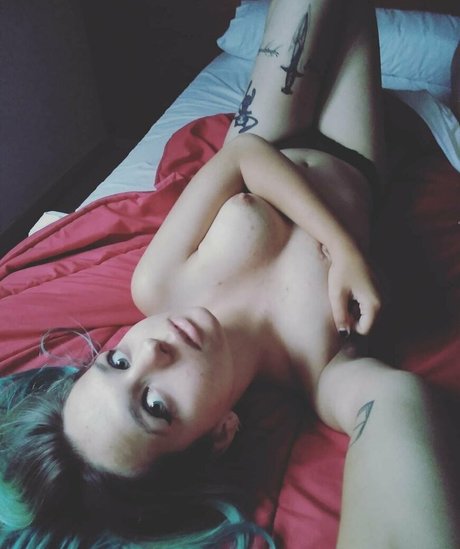 Hurona Rolera nus star du porno des photos