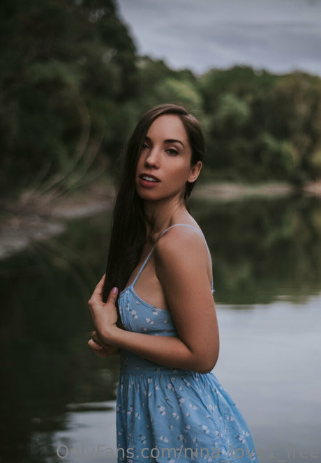 nina love1 free étoile érotique collection