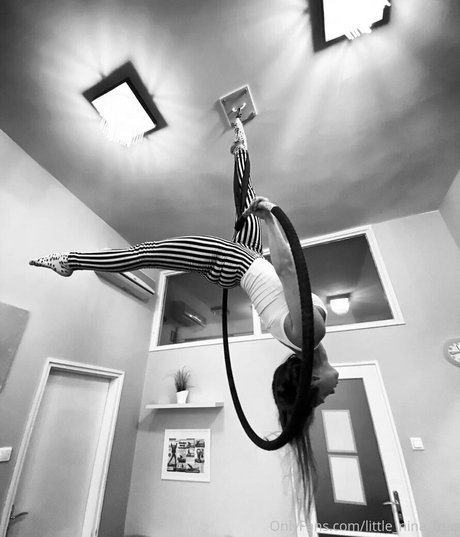 nina love1 free modèle de sexe galeries