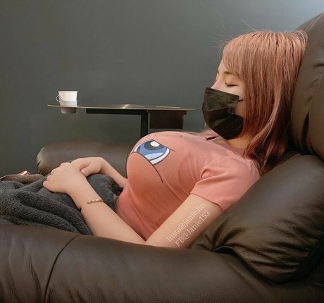 janie lin top star photo