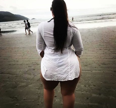 mamelons gonflés onlyfans gratuit galeries