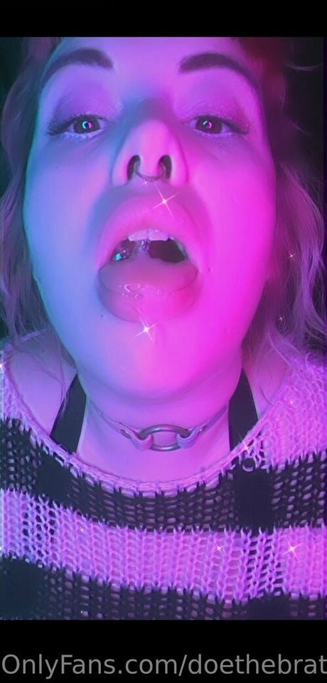 doethebrat modèle nu galeries