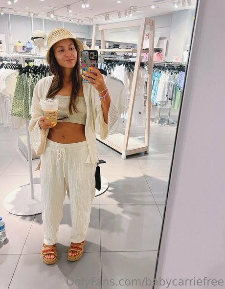 babycarriefree actrice libre images