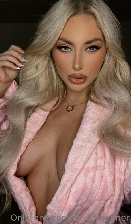 kayleygunner modèle de sexe img