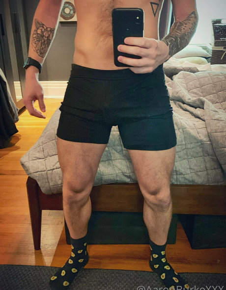 aaronburkexxx étoile nue galeries