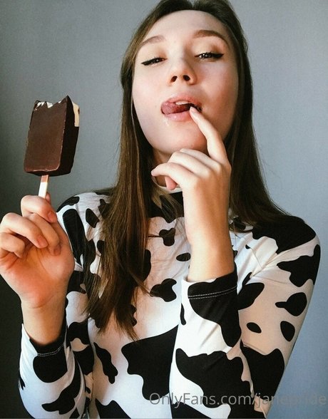 Jane Pride star du porno adulte photo