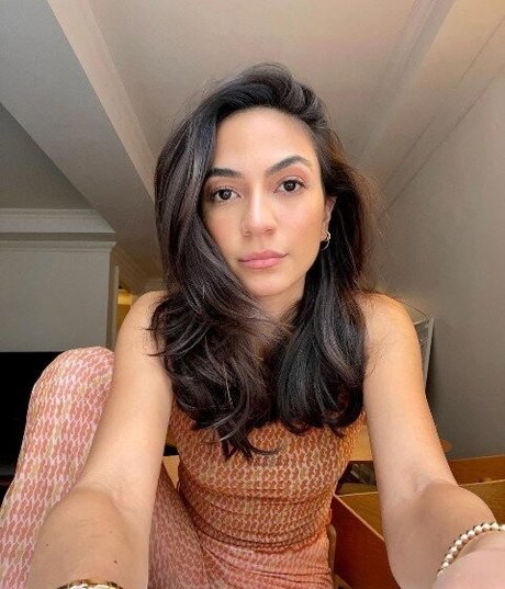 Natalee Linez jolie star du porno galerie