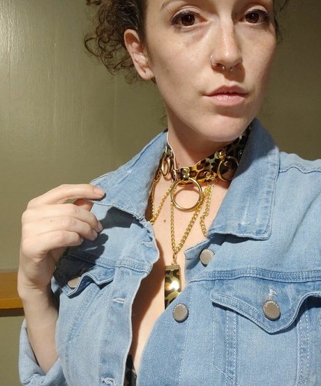 etidsteaz29 actrice des photos