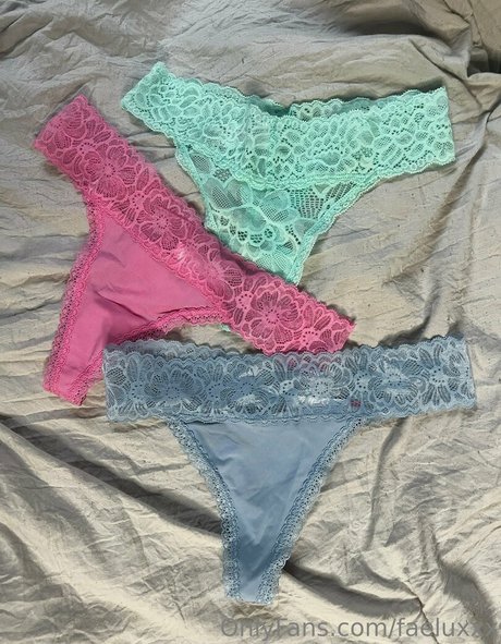 faeluxxx star du porno gratuit des photos