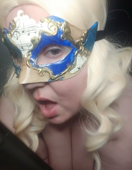 maskedlibrarian star du sexe galerie