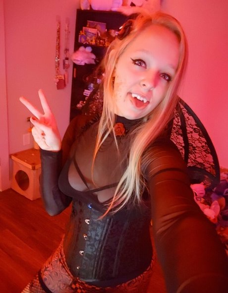 kinkypinkkitty star du porno gratuite des photos