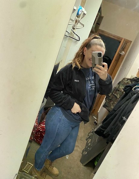 hotwife peachesfree étoile de l'art photos