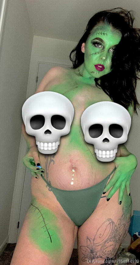 tashag18 actrice adulte collection