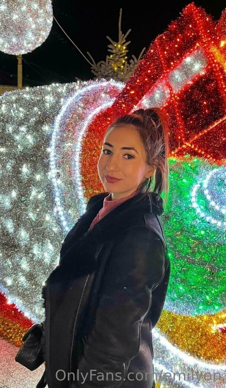 emilyon nus star du porno des photos