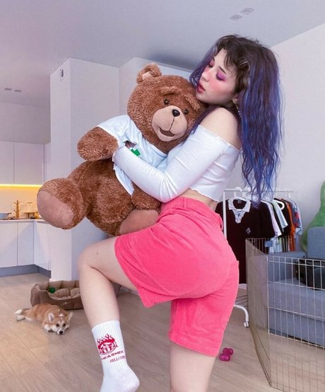 ado asiatique solo onlyfans sexe hd photo