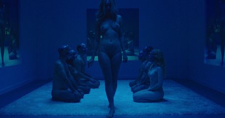 Mia Goth actrice des photos