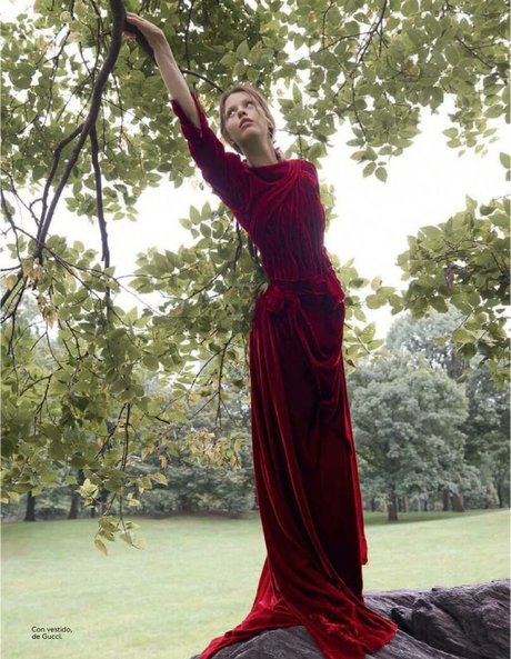 Mia Goth étoile hd collection