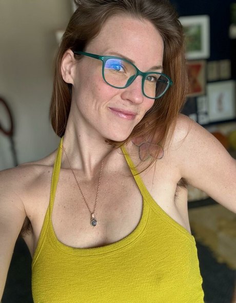 Skyra Fox actrice xxx archive