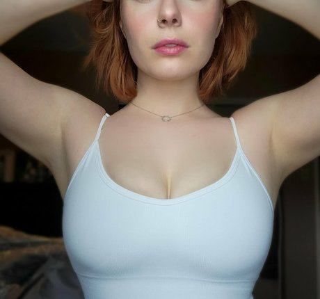 Lily Rogue étoile sexy archive