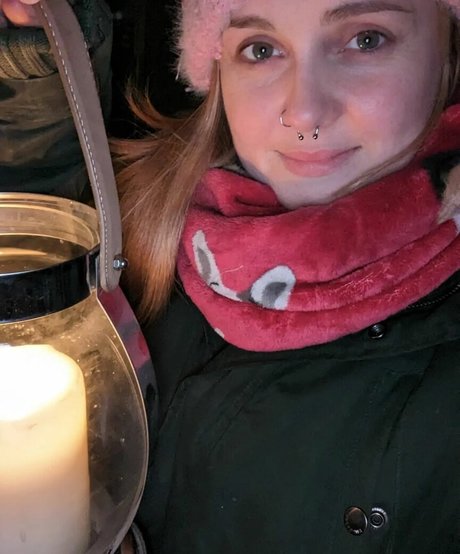 constanceflame actrice xxx galerie