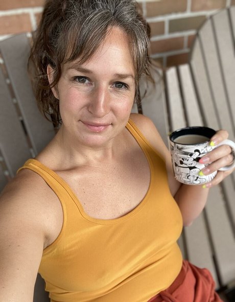 Laineymarie star du porno hd photo