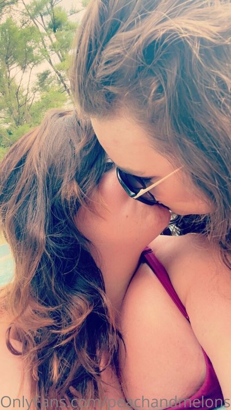 peachandmelons95 star exclusive archive