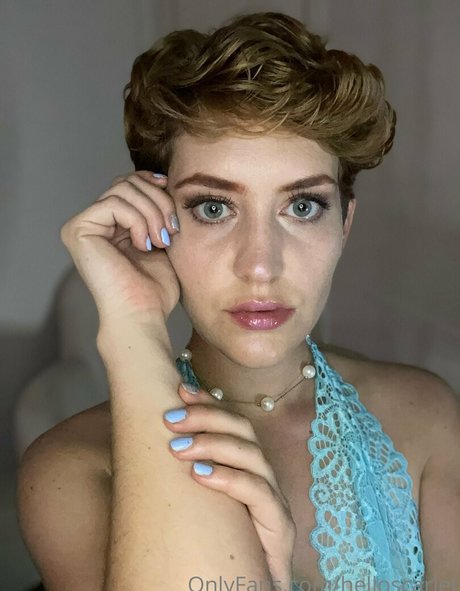 reddhotqueen modèles nus photo