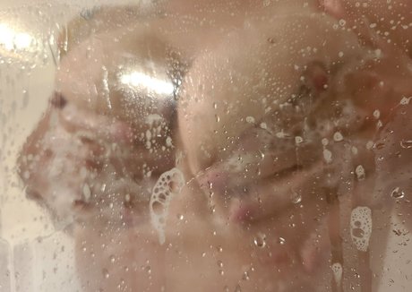 actualgoodgirl modèle sympa photos