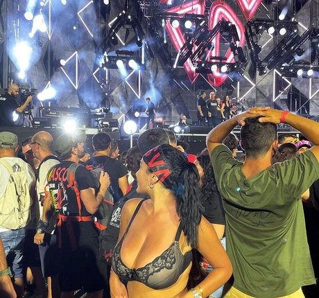 belle-fille onlyfans chaud en haute qualité archive