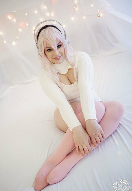 chikaracosplay modèle sexy photo