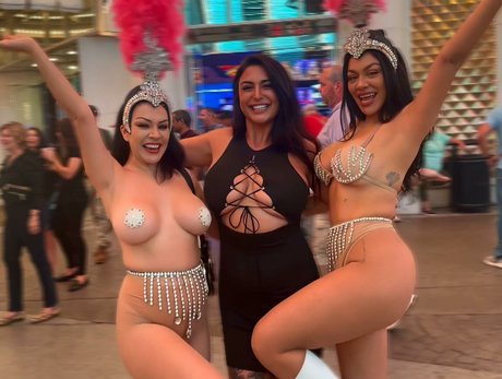 Pinkgeek star du porno adulte img