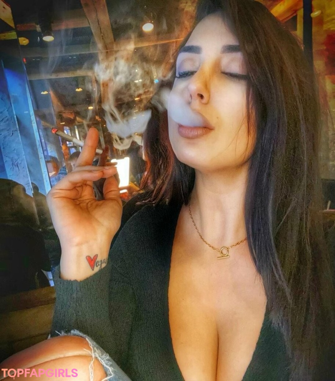 Pinkgeek modèle érotique images