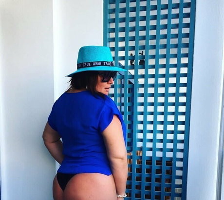 adolescente blonde onlyfans porno parfait photo