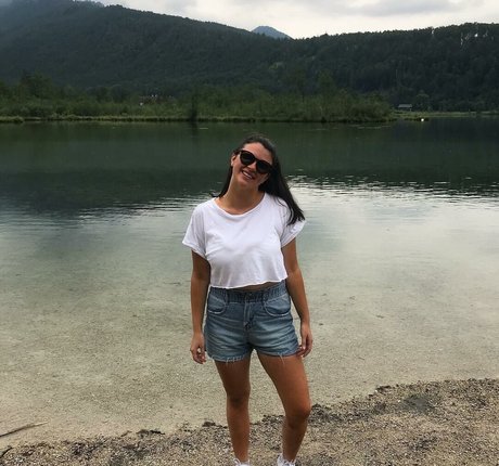 Bec Danaher étoile de l'art photos