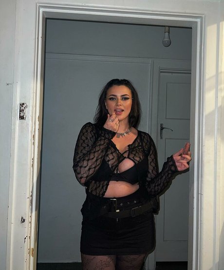 Bec Danaher actrice de nus image