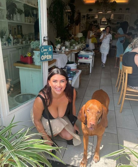 Bec Danaher art star du porno galerie