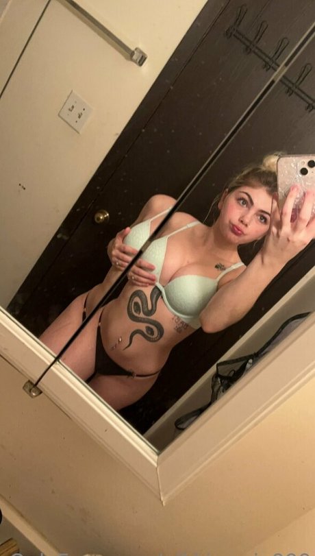 nikkimarie999 actrice chaude images