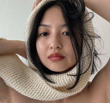 Michaela Zee actrice artistique archive