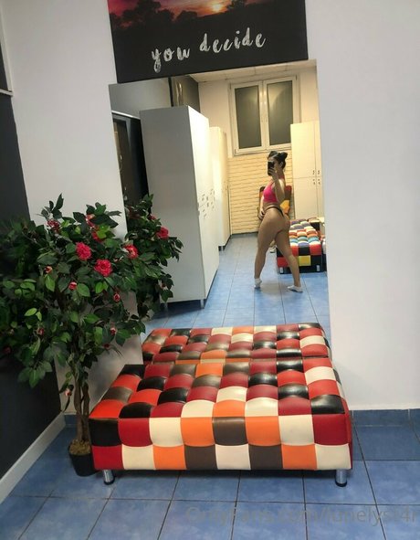 belle ladyboy onlyfans nu parfait photo