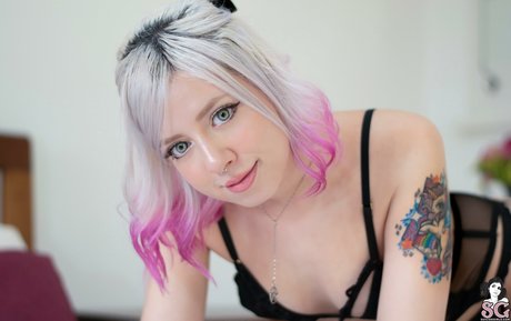 mihsuicide star du porno xxx des photos