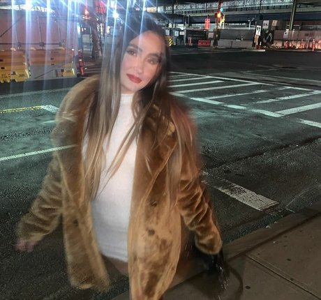 Courtney Craib modèle hd collection