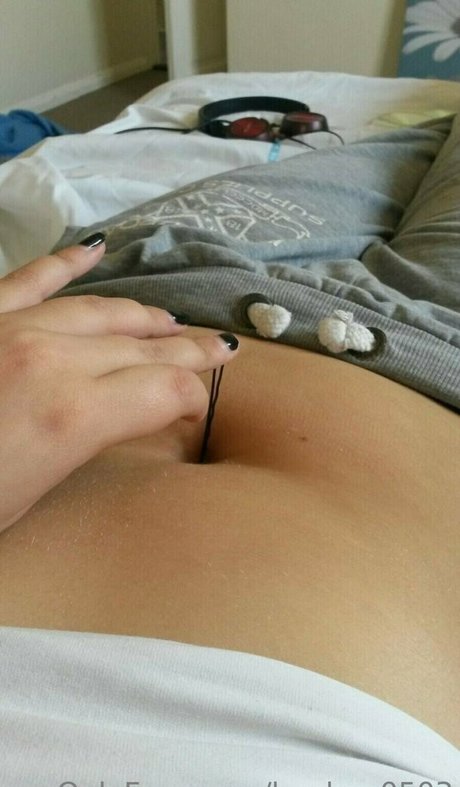 beebee0503 modèle de sexe img