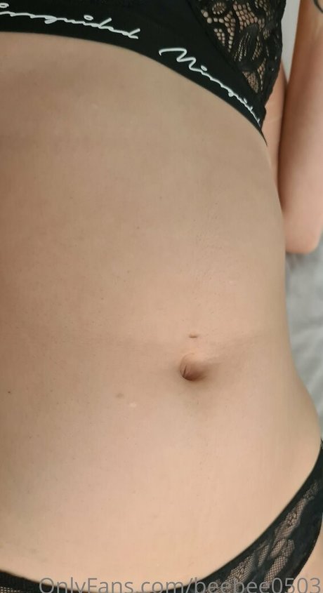 beebee0503 star du porno nue img