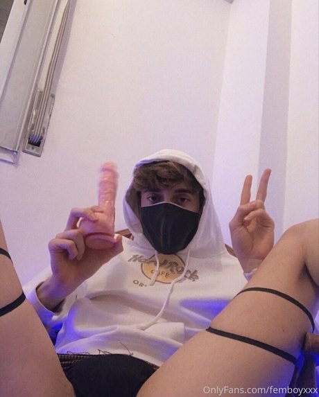 Femboyxxx étoile adulte photos